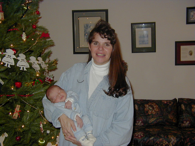 Mom N Baby By Tree.jpg (371211 bytes)